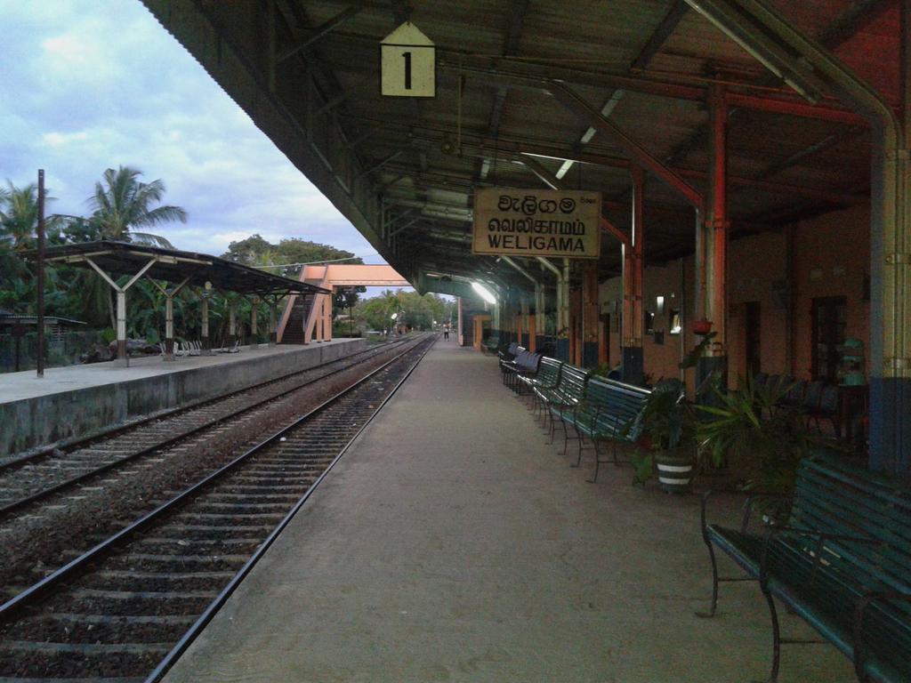 Kaween Homestay Weligama Esterno foto